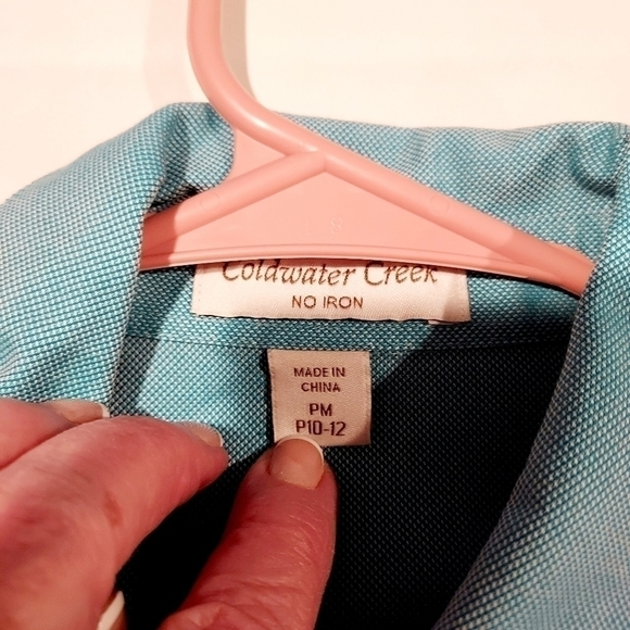 Coldwater CREEK no iron button down 100% Cotton 3/4 sleeve length shirt PM 10 12 - Picture 3 of 8